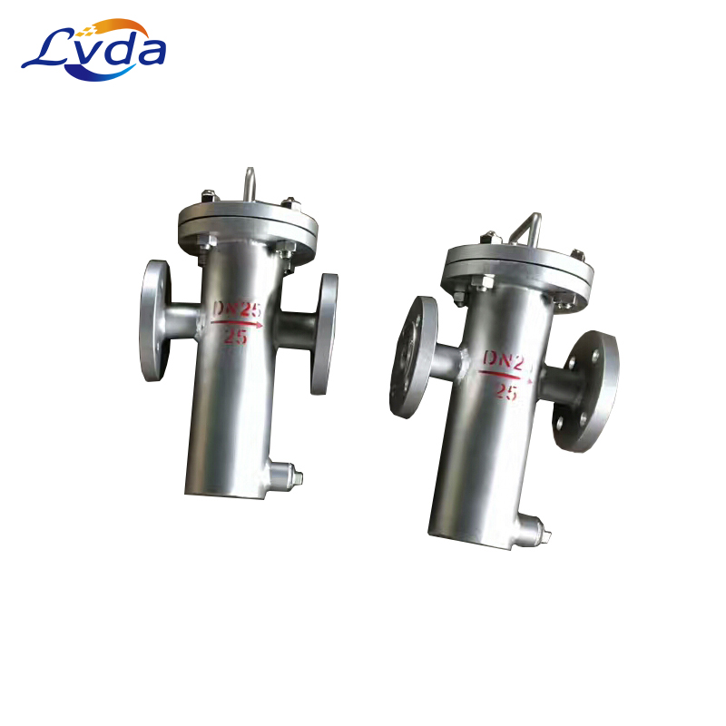 Pipeline basket strainer for multi-media filtration