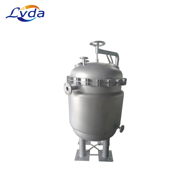 Candle filter designed for liquids with low solids content