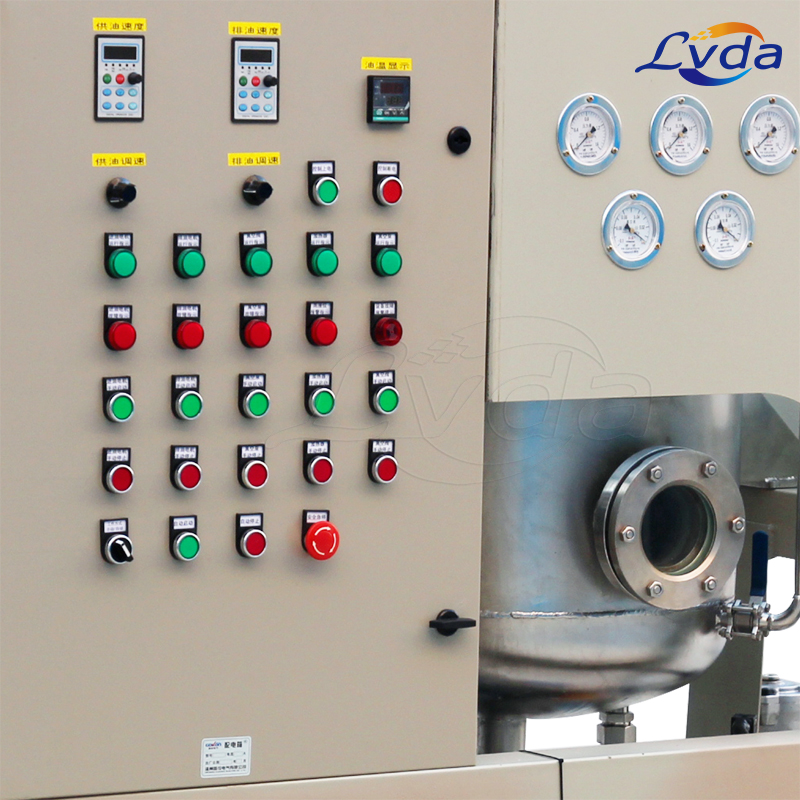 Vacuum Oil Filtration and Dehydration Unit