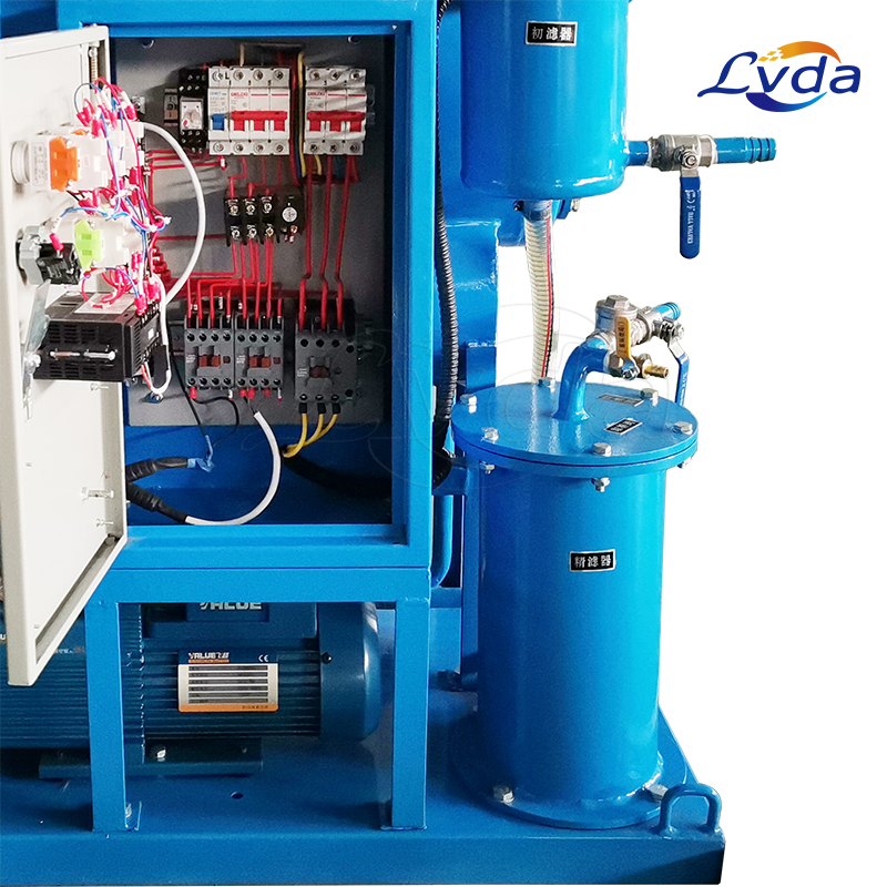 High vacuum dielectric liquid oil purifier