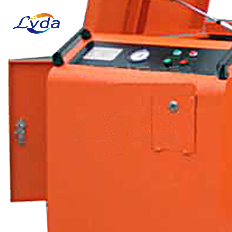 Mobile box type oil purifier