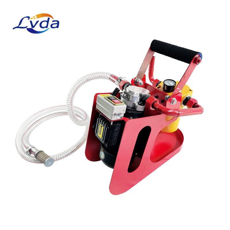 Hand held filtration system for dielectric / transformer fluids
