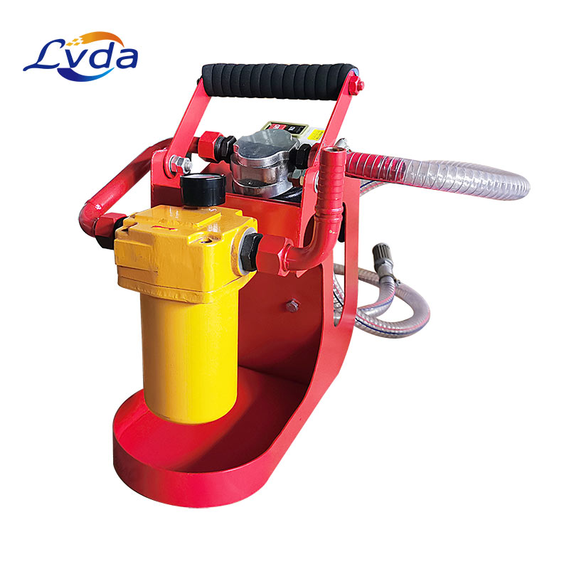 Compact vacuum oil purifier