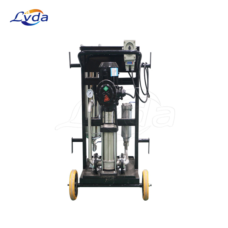 High-solids percentage oil purify device