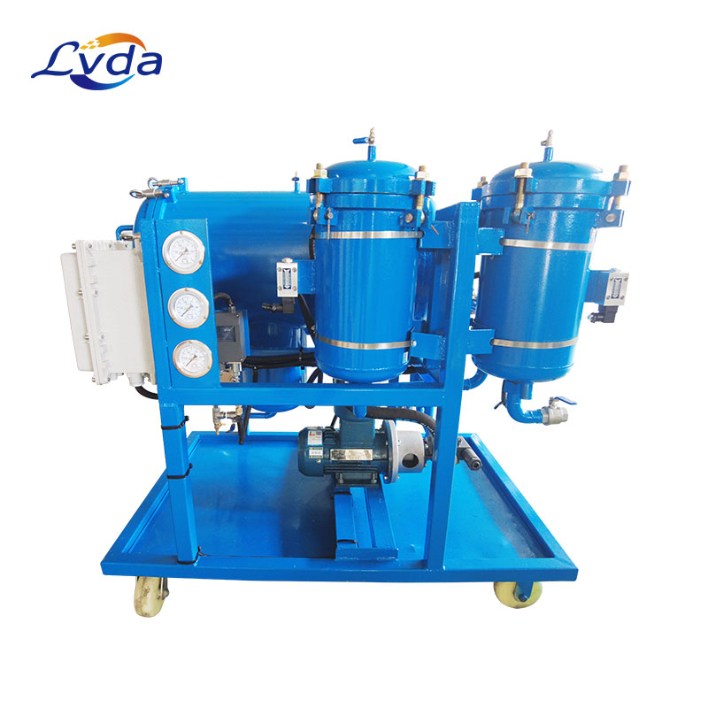 Transformer oil coalescing dehydration purifier
