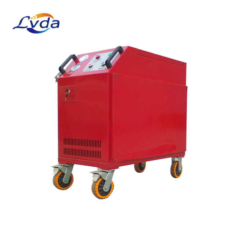 Special box-style filter equipment for turbine oil