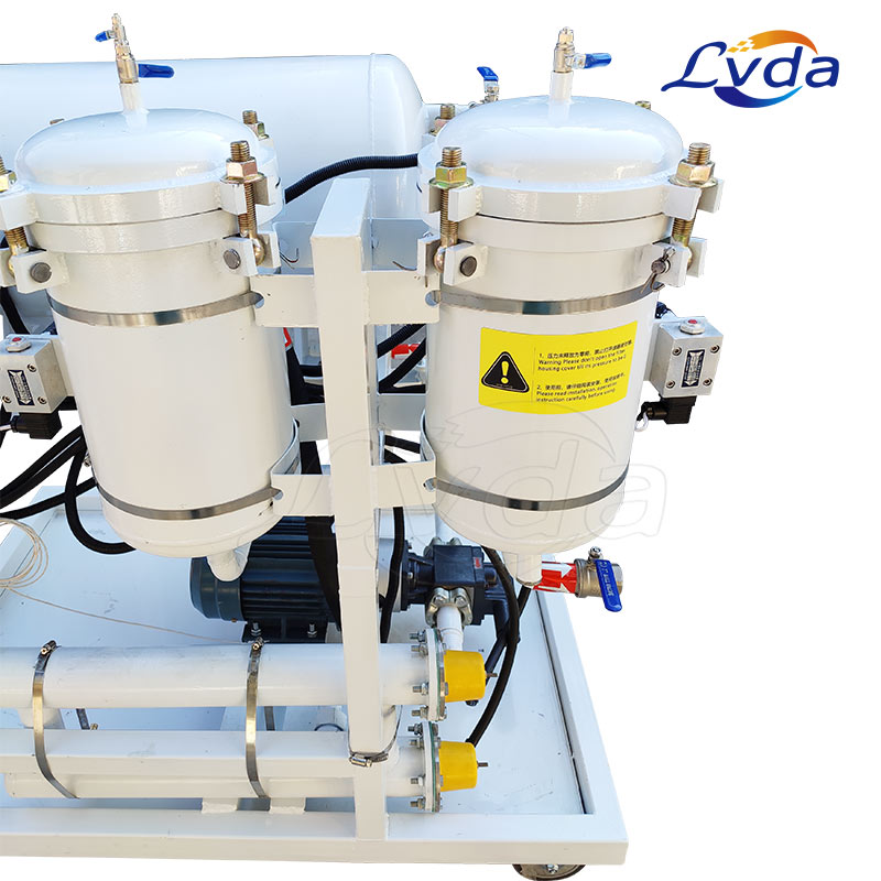 Coalescing dehydration oil filtration equipment