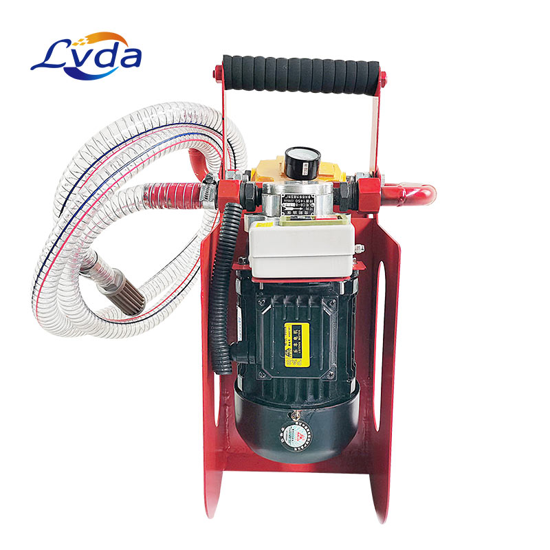 Handheld portable filtrating system for hydraulic machine