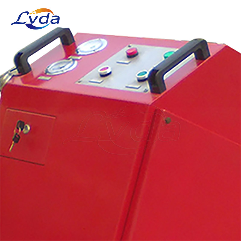 Special box-style filter equipment for turbine oil