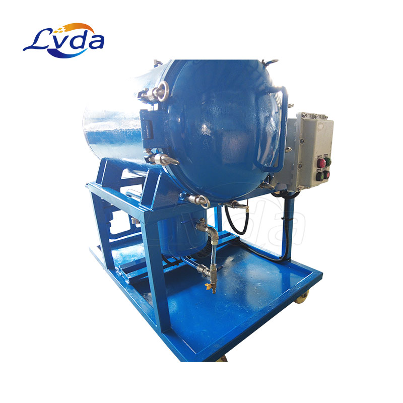 Tramp oil coalescer-separator