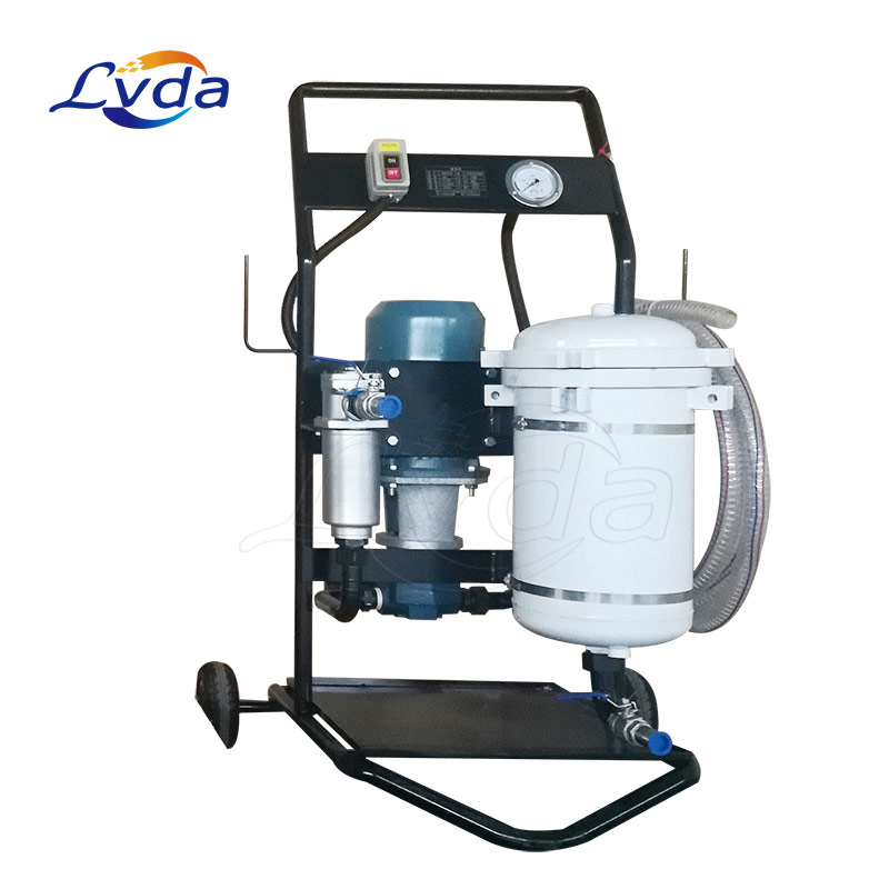 Mobile oil and fuel filtration units