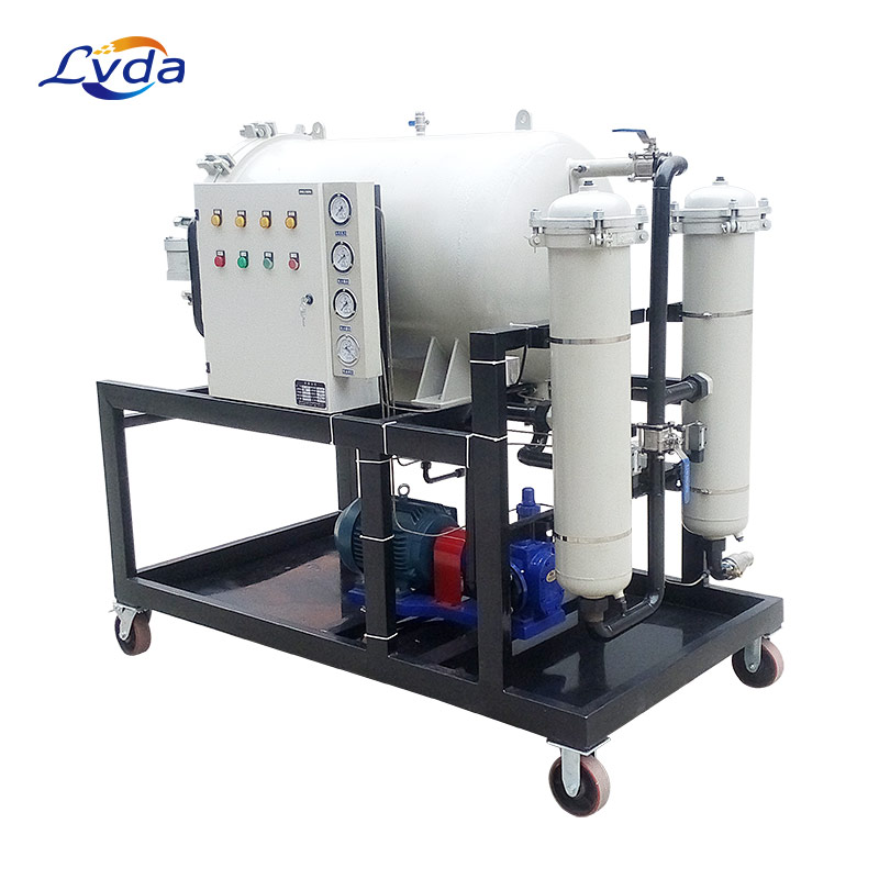 Guide rail oil coalescing dewatering purifier