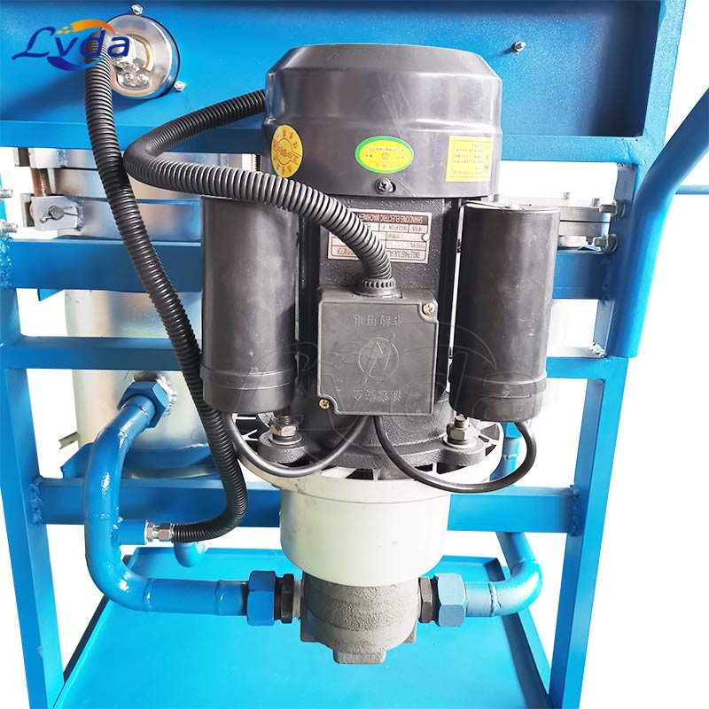 ​Industrial lubricants filter purify service trolley