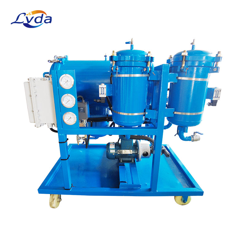 Lube oil coalescer seperation system