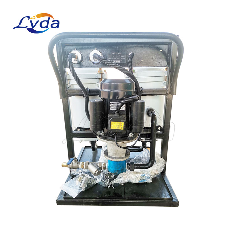 A trolley for lube and dielectric insulation oil filtration and purification
