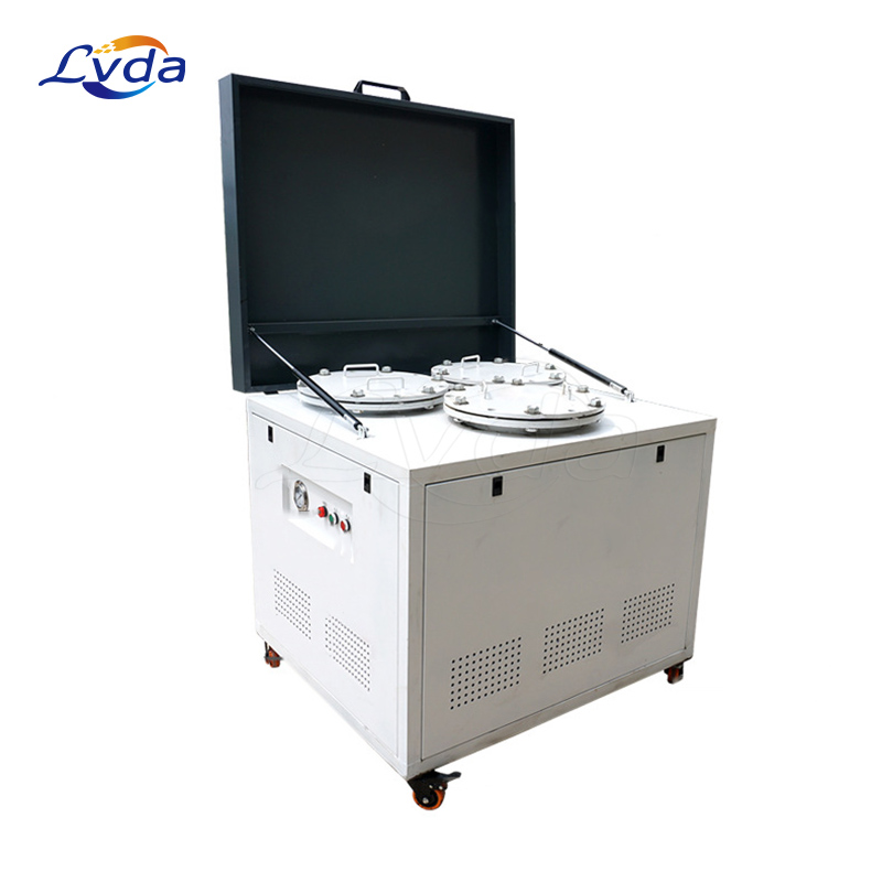 Regeneration and decolorization oil purifier