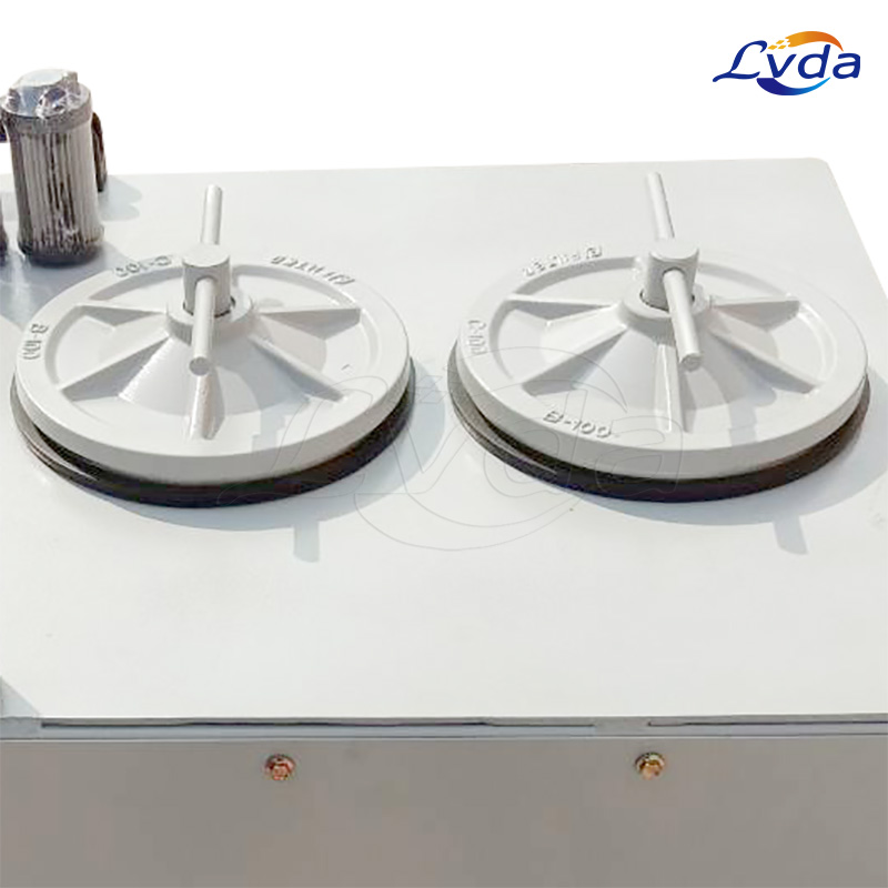 Pressure pressing type high accuracy oil purifier unit