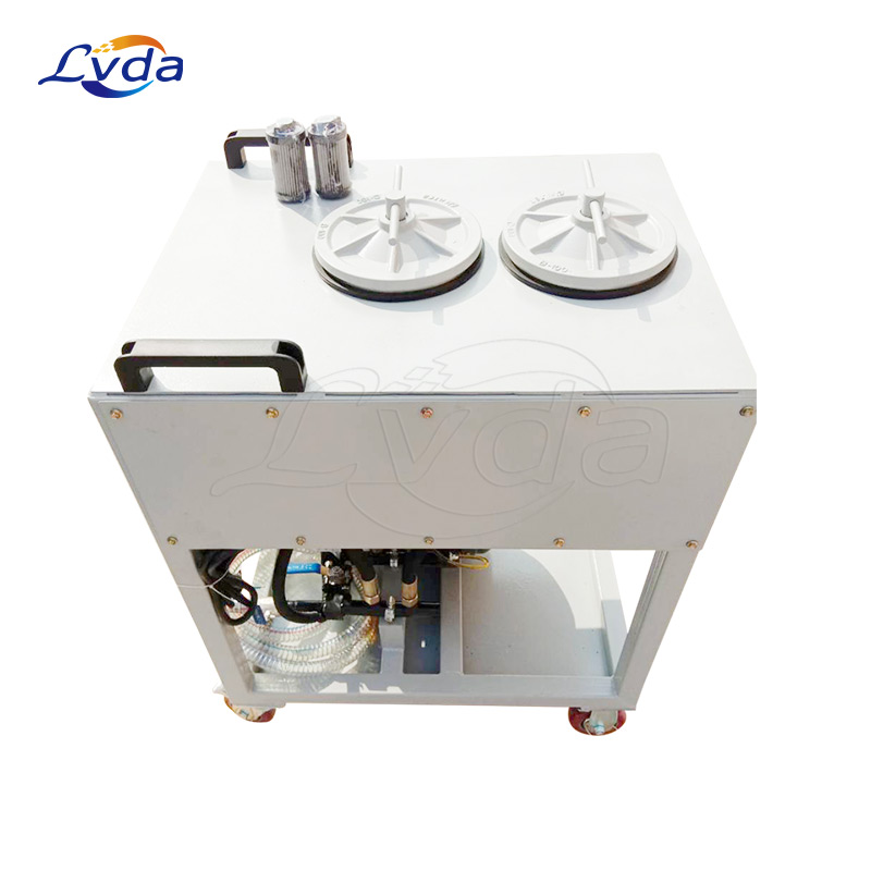 Portable high precision oil purifier