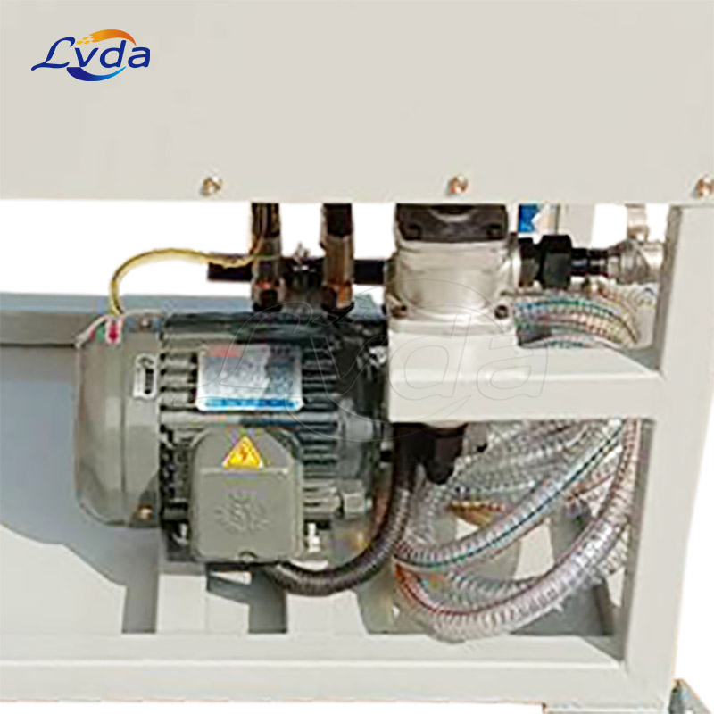 Pressure pressing type high accuracy oil purifier unit