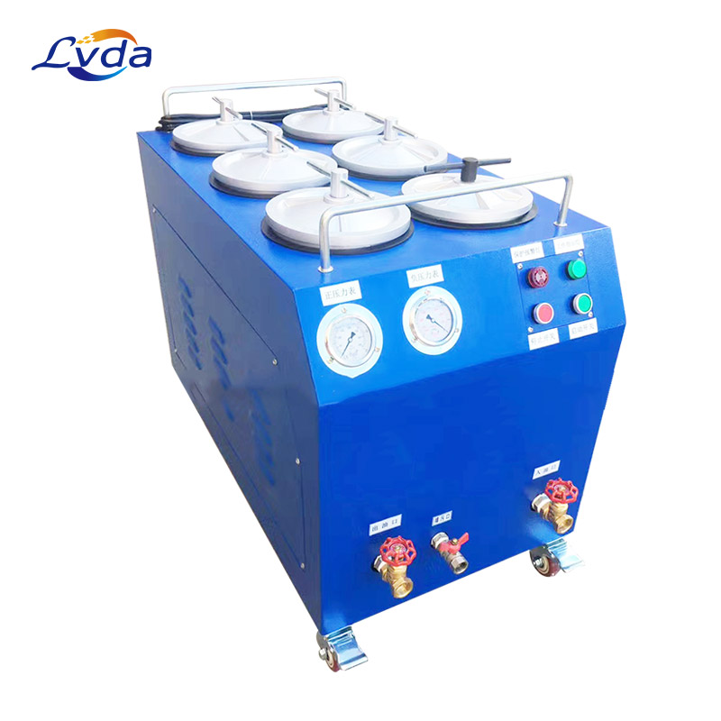 Special oil filter for lubricating oil with high precision of impurity removal