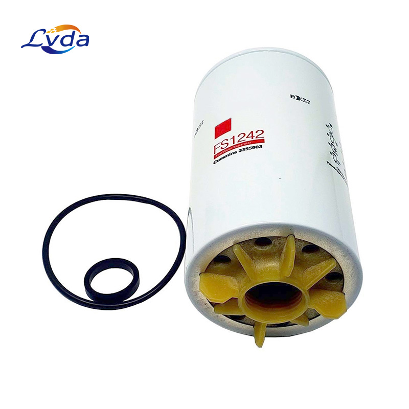 Fuel filter, Fuel/Water Separator Spin-on with Drain (FLEETGUARD FS1242) Replacement