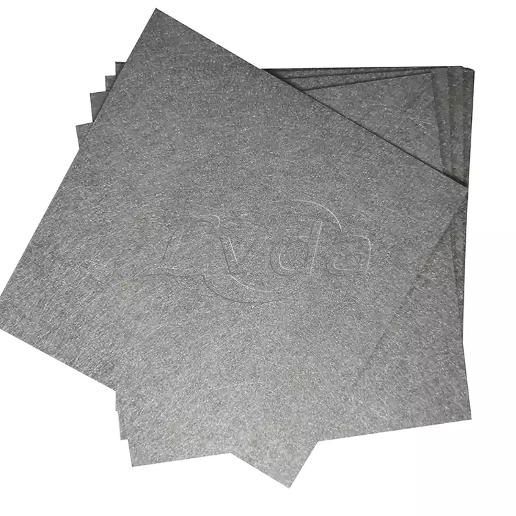 Titanium felt as the anode diffusion layer of PEMWE 